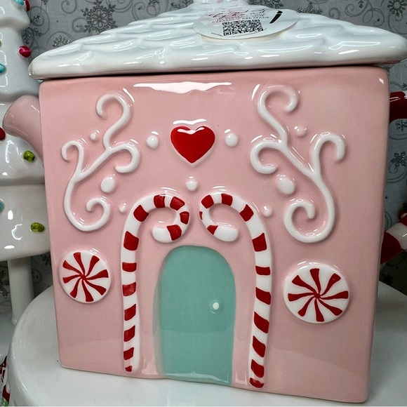 LANG Christmas Pale Pink Peppermint Gingerbread Candy Cane Ceramic Xmas Teapot - Picture 9 of 12